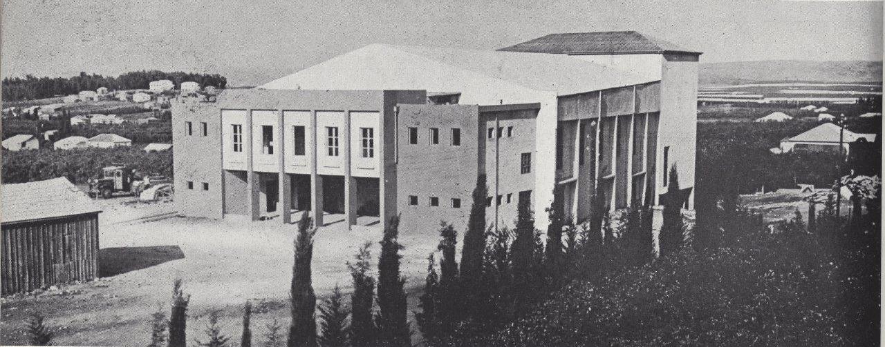 בית הפועלים, 1937